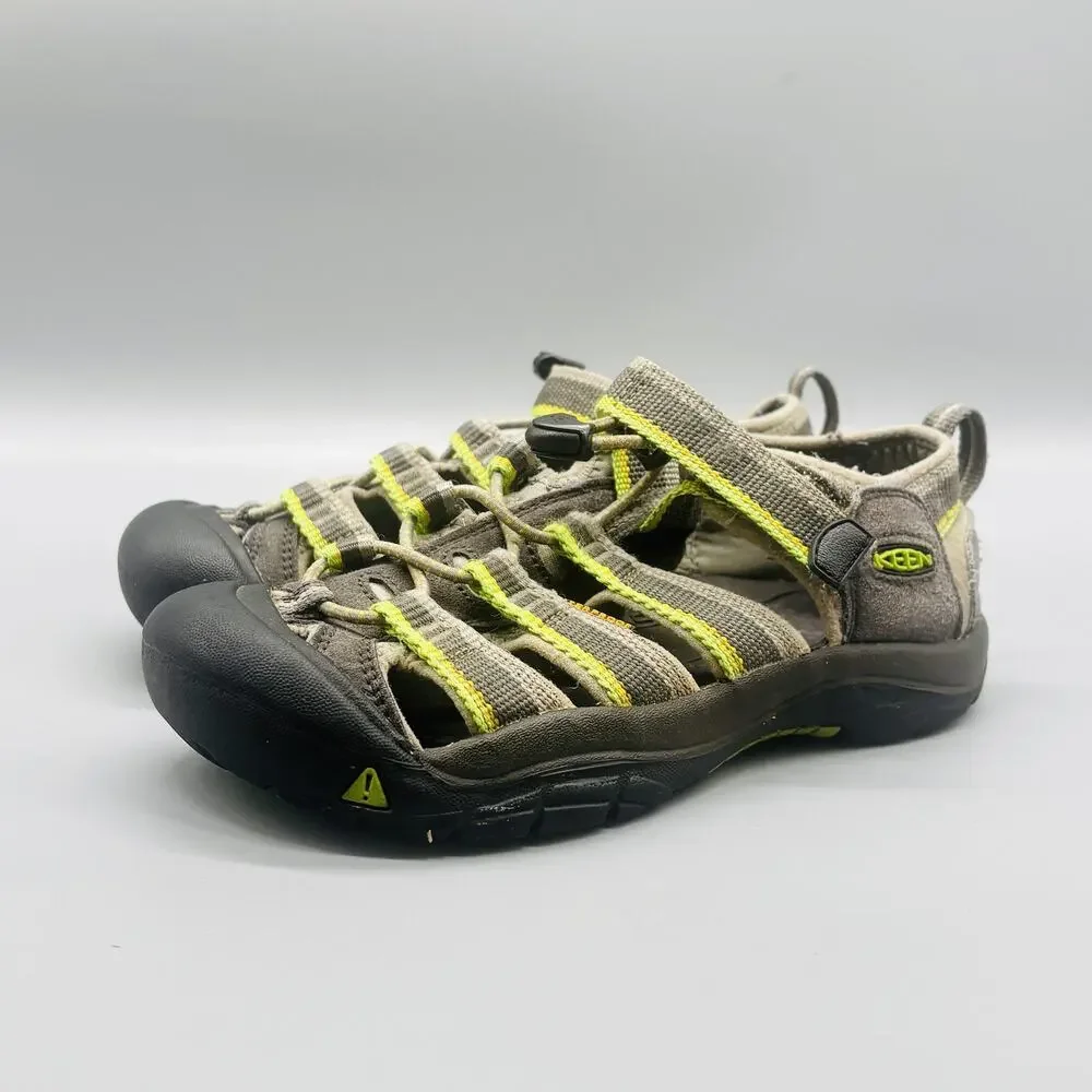 Keen Sandals Youth 2 Gray Lime Newport H2 Strappy Closed Toe Water Hiking Shoes